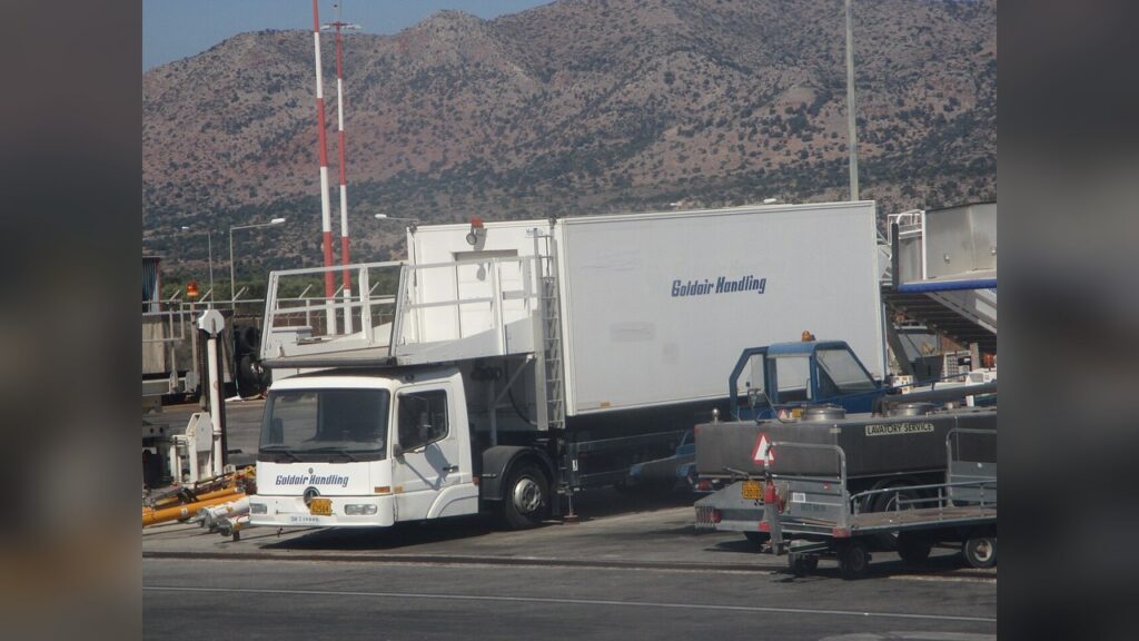 A catering truck used to transport the President from the front of Air Force One.